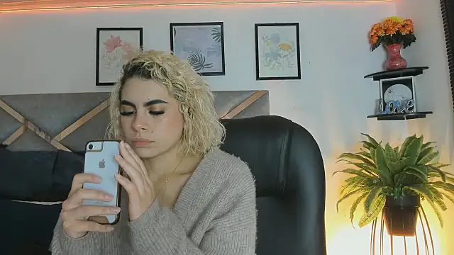 marian pinzon online show from 04/20/26, 07:04