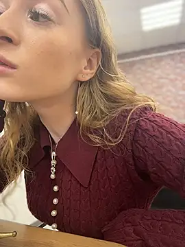  AngelMoon  online show from 11/24/25, 04:01