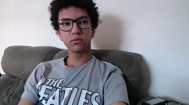 Snapshot of brockloe chatting on 01/07/25, 04:16 brockloe online show from 01/07/25, 04:16