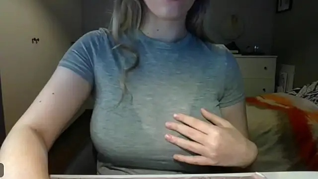 Snapshot of ROSIEx_sweet chatting on 11/07/25, 07:52 ROSIEx sweet online show from 11/07/25, 07:52