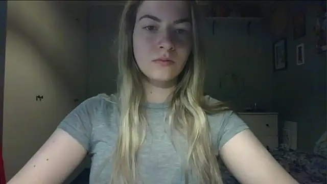 ROSIEx sweet online show from 04/20/26, 06:38