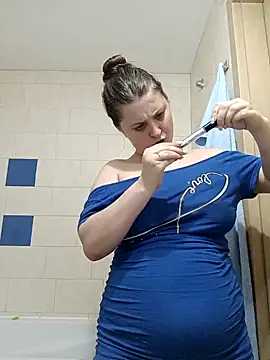 Snapshot of kila_lo chatting on 01/27/25, 12:12 kila lo online show from 01/27/25, 12:12