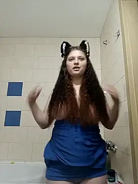 Snapshot of kila_lo chatting on 01/28/25, 01:38 kila lo online show from 01/28/25, 01:38