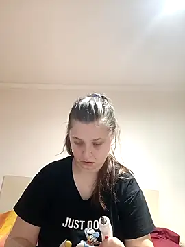 Snapshot of kila_lo chatting on 03/16/25, 04:12 kila lo online show from 03/16/25, 04:12