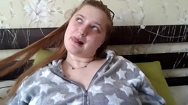 kila lo online show from 04/16/26, 10:49