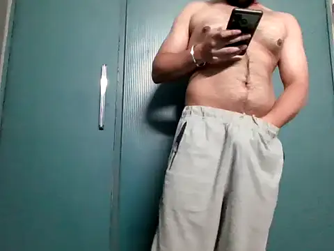 KeepCummingForYou73 online show from 04/14/26, 09:32