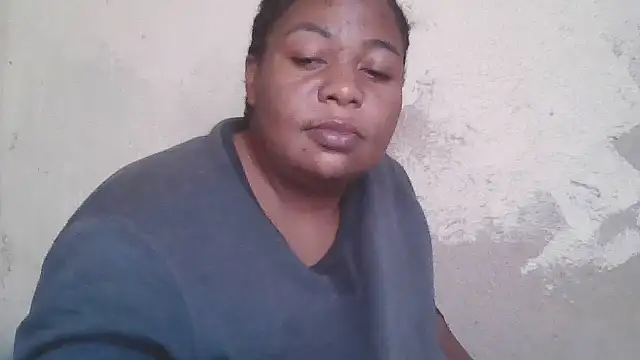 Snapshot of bustyboobs6 chatting on 09/22/25, 07:21 bustyboobs6 online show from 09/22/25, 07:21