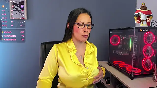 Sue Wolls online show from 02/27/25, 07:26