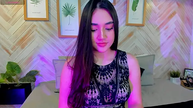 Snapshot of AniiRose chatting on 01/07/25, 12:55 AniiRose online show from 01/07/25, 12:55