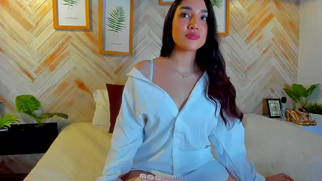 Snapshot of AniiRose chatting on 03/17/25, 03:03 AniiRose online show from 03/17/25, 03:03