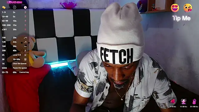 Aroonpapisex online show from 04/22/26, 04:37