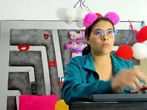 Salome Moonn online show from 02/15/25, 01:21