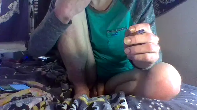 Snapshot of ATwinkie chatting on 03/13/25, 03:00 ATwinkie online show from 03/13/25, 03:00