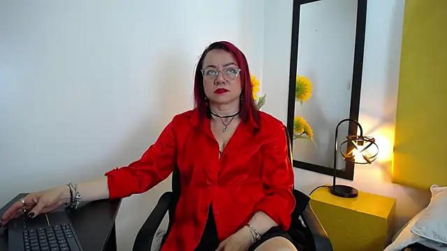 Lupiita223 online show from 10/03/25, 01:08