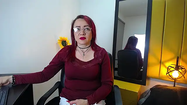 Lupiita223 online show from 11/29/25, 12:52