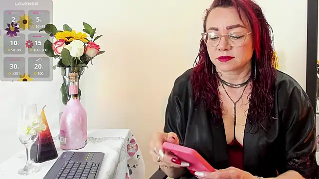 Lupiita223 online show from 03/06/26, 01:07