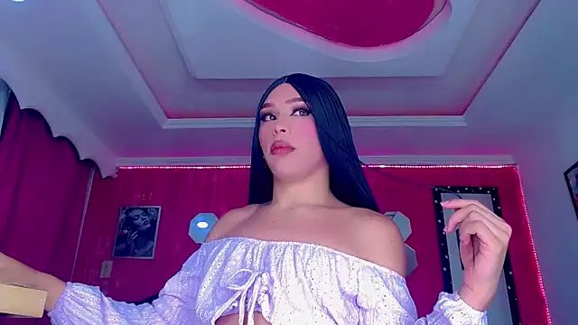 TiffanyMackensyy online show from 11/25/25, 02:22