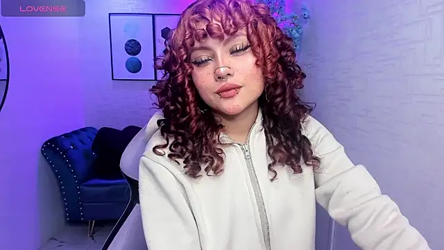 Theia moon online show from 11/29/25, 01:36