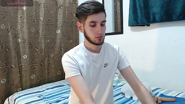 Thhiago tay online show from 10/19/25, 08:04