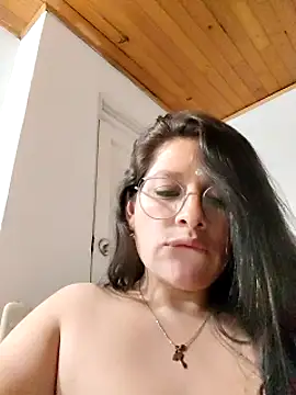 Snapshot of Neve_Collins chatting on 12/04/24, 06:44 Neve Collins online show from 12/04/24, 06:44