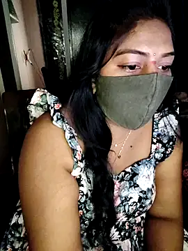 RomeoJuliet345 online show from 11/26/25, 10:38