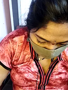 RomeoJuliet345 online show from 04/23/26, 05:48