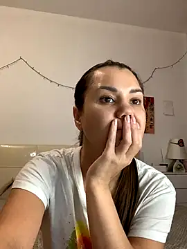 MiraMiss online show from 11/26/25, 07:20