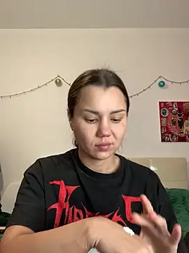 MiraMiss online show from 12/20/25, 06:53