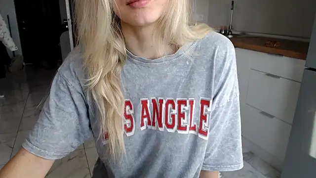 KissMyVibe online show from 01/08/25, 11:21