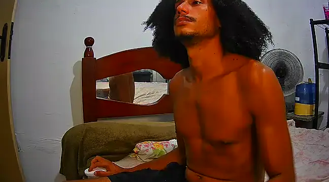 SkinnyLatinMan online show from 02/15/25, 01:21