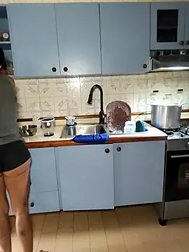 Alison fitness online show from 11/25/25, 11:10