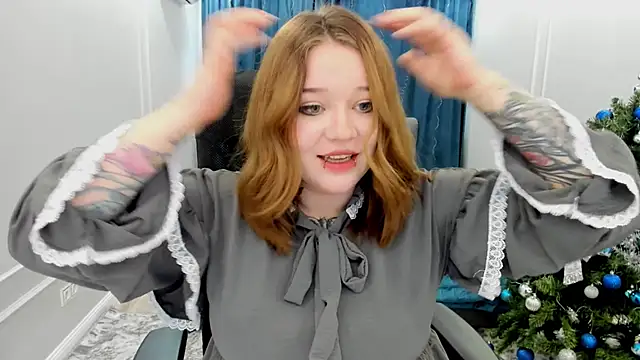 Snapshot of MoonLghte chatting on 01/09/25, 11:47 MoonLghte online show from 01/09/25, 11:47