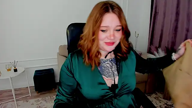 Snapshot of MoonLghte chatting on 01/18/25, 04:59 MoonLghte online show from 01/18/25, 04:59