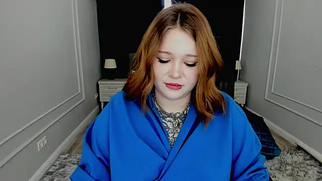 Snapshot of MoonLghte chatting on 01/27/25, 11:32 MoonLghte online show from 01/27/25, 11:32