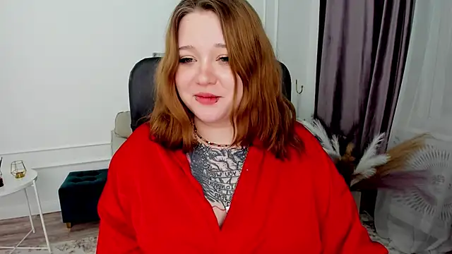 Snapshot of MoonLghte chatting on 01/30/25, 01:44 MoonLghte online show from 01/30/25, 01:44
