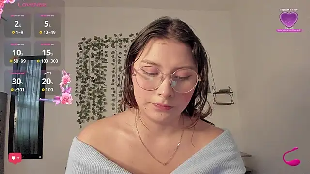 Noellesable online show from 09/12/25, 05:46