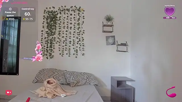 Noellesable online show from 09/25/25, 05:16