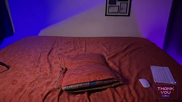 Snapshot of khonsu_s chatting on 02/07/25, 03:55 khonsu s online show from 02/07/25, 03:55