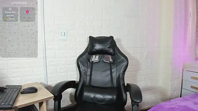 sweet kitty0110 online show from 01/07/26, 08:55