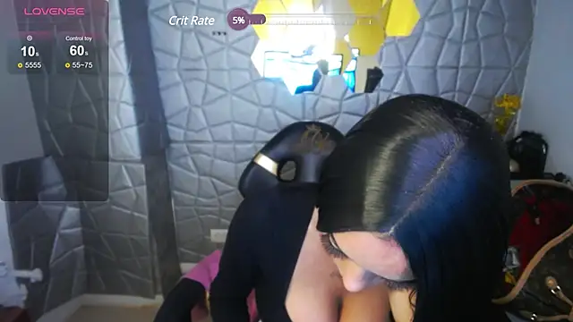 Tiffanny online show from 02/28/25, 10:06