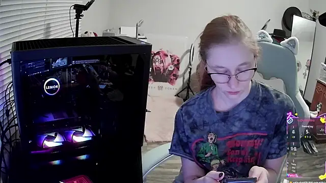 Snapshot of LilyFoxxx chatting on 11/30/25, 06:28 LilyFoxxx online show from 11/30/25, 06:28