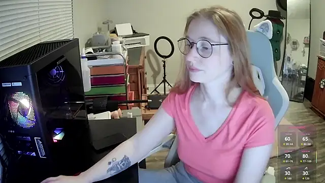 Snapshot of LilyFoxxx chatting on 01/16/26, 06:17 LilyFoxxx online show from 01/16/26, 06:17