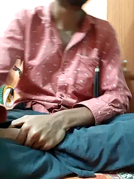 Snapshot of savage_lucifer8 chatting on 12/04/24, 11:52 savage lucifer8 online show from 12/04/24, 11:52