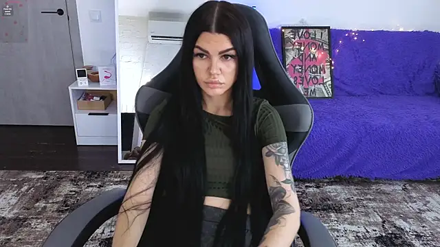 Tiffany lab online show from 02/10/26, 08:29