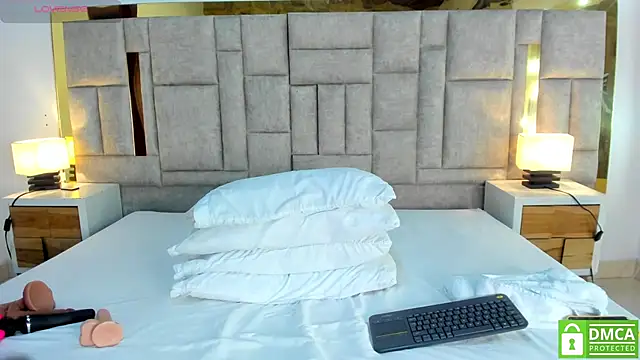 valtira nova online show from 04/22/26, 07:26