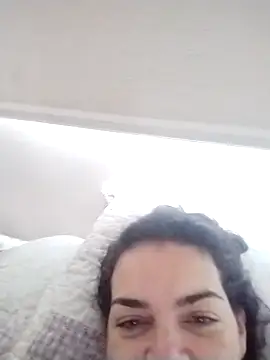 Snapshot of escritorasafada chatting on 09/23/25, 03:59 escritorasafada online show from 09/23/25, 03:59