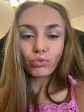 Burning girlss online show from 12/22/24, 02:17