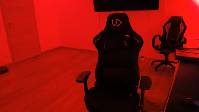 Georg1800 online show from 04/04/26, 05:06