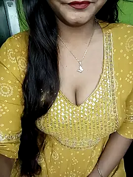 Snapshot of NOTY-LOVE-05 chatting on 01/10/25, 02:55 NOTY-LOVE-05 online show from 01/10/25, 02:55