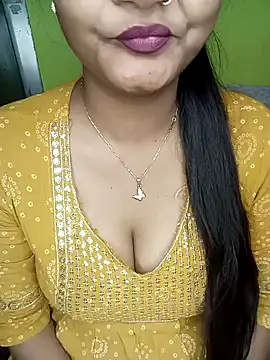 Snapshot of NOTY-LOVE-05 chatting on 01/15/25, 02:56 NOTY-LOVE-05 online show from 01/15/25, 02:56